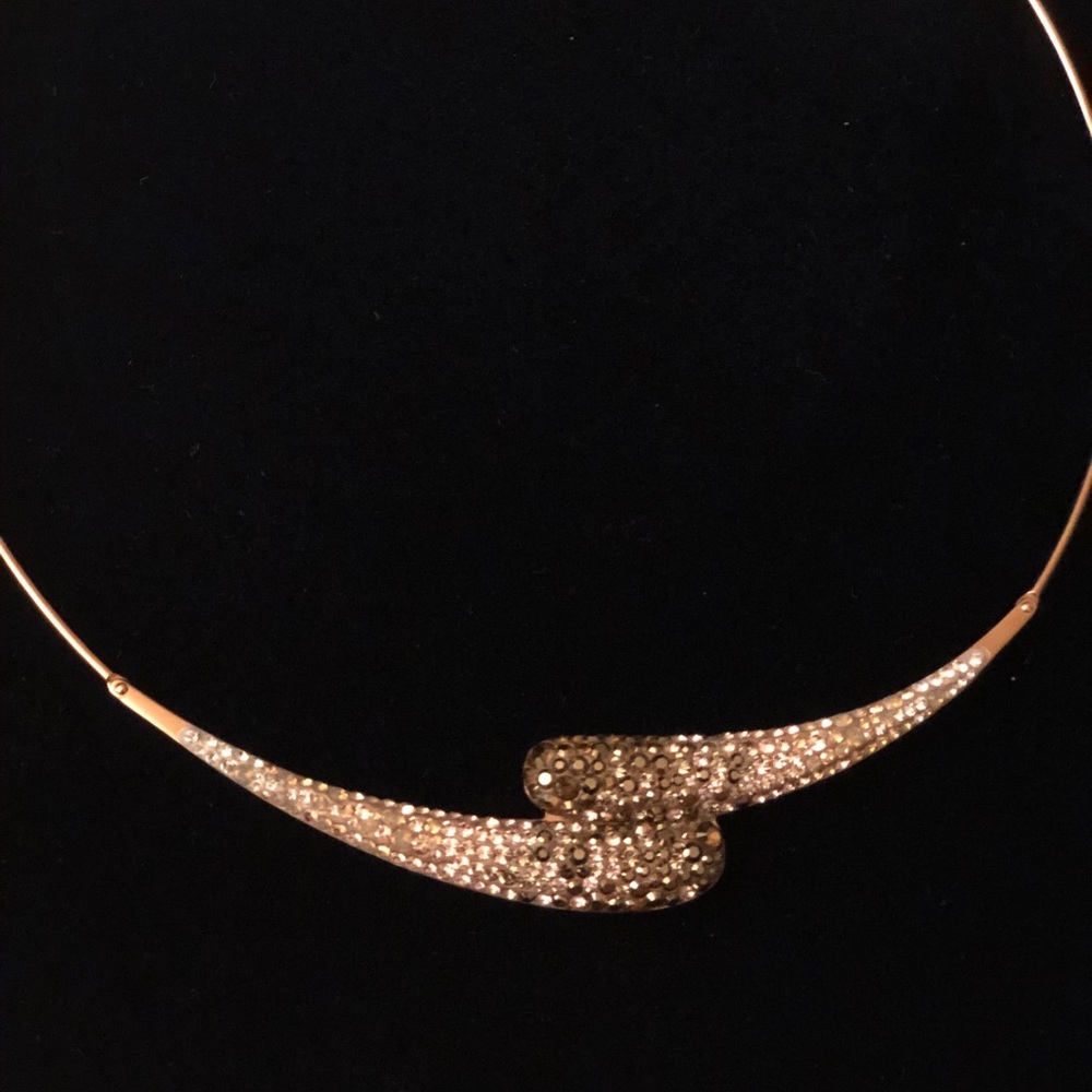 Necklace - Picture 2 of 2